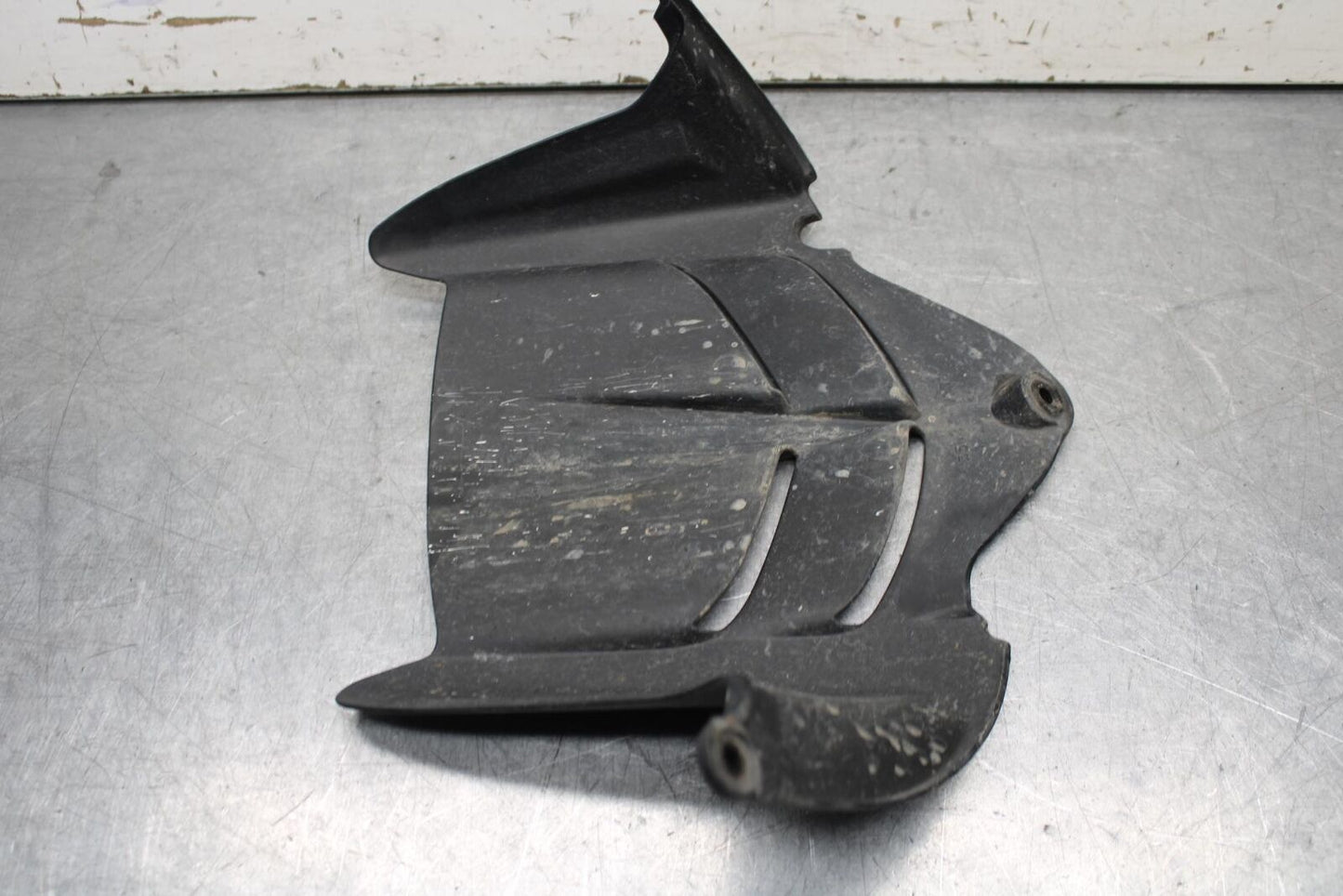 09-12 KAWASAKI NINJA ZX6R REAR BACK WHEEL TIRE HUGGER FENDER 35023-0171 BB640