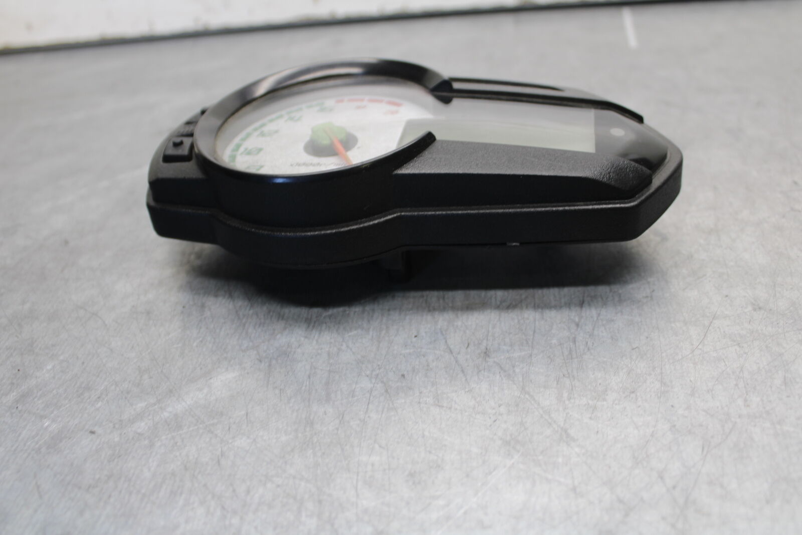 09-12 KAWASAKI NINJA ZX6R SPEEDO TACH GAUGES DISPLAY CLUSTER SPEEDOMETER BB656