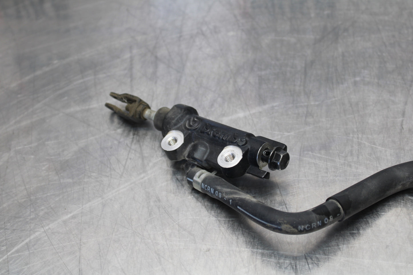 09-15 YAMAHA FZ6R REAR BACK BRAKE MASTER CYLINDER W RESERVOIR BB161