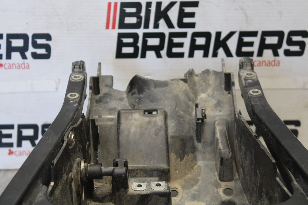 19 BMW F750GS REAR SUBFRAME BACK SUB FRAME BB938