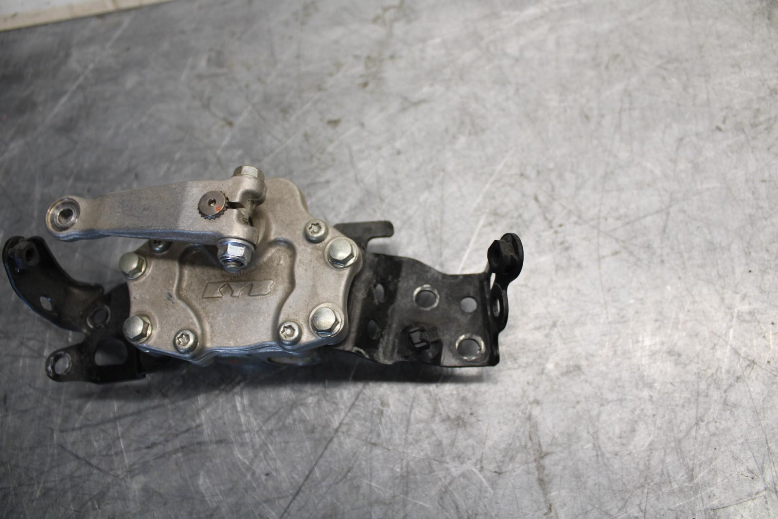 2016 Honda CBR1000RR STEERING DAMPER STABILIZER 53700-MFL-013 BB530