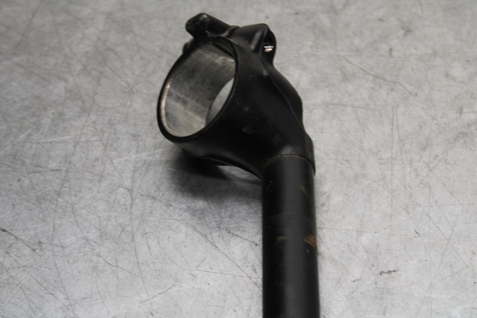 2006 Honda CBR600F4i LEFT RIGHT CLIP ON HANDLEBARS PAIR SET 53100-MBW-D20 BB567