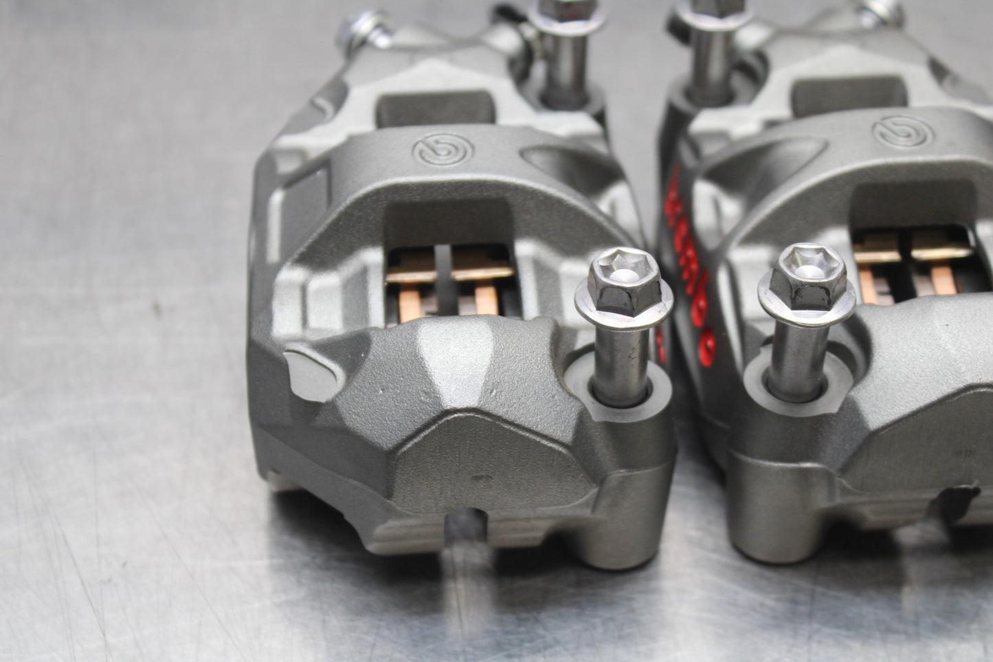 23-24 KAWASAKI NINJA ZX14R NEW!! RIGHT LEFT FRONT BRAKE CALIPER SET PAIR BB764