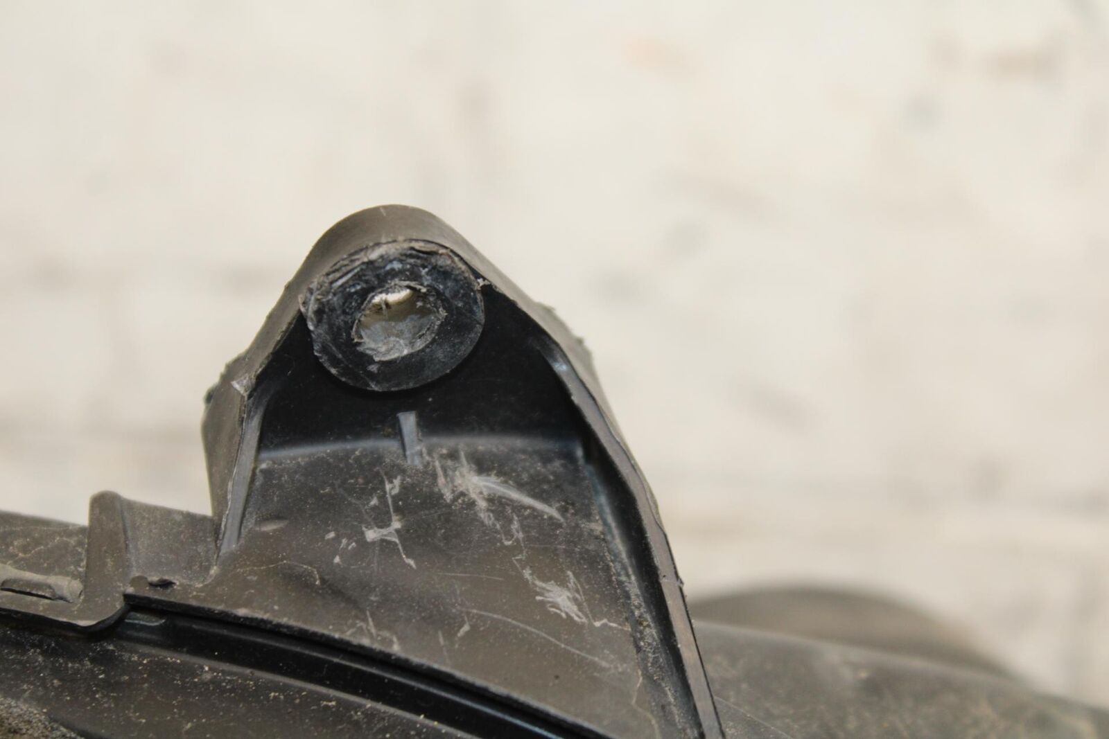 2000 Kawasaki Ninja ZX12R ZX1200A FRONT HEADLIGHT HEAD LIGHT LAMP 23007-1370 BB5