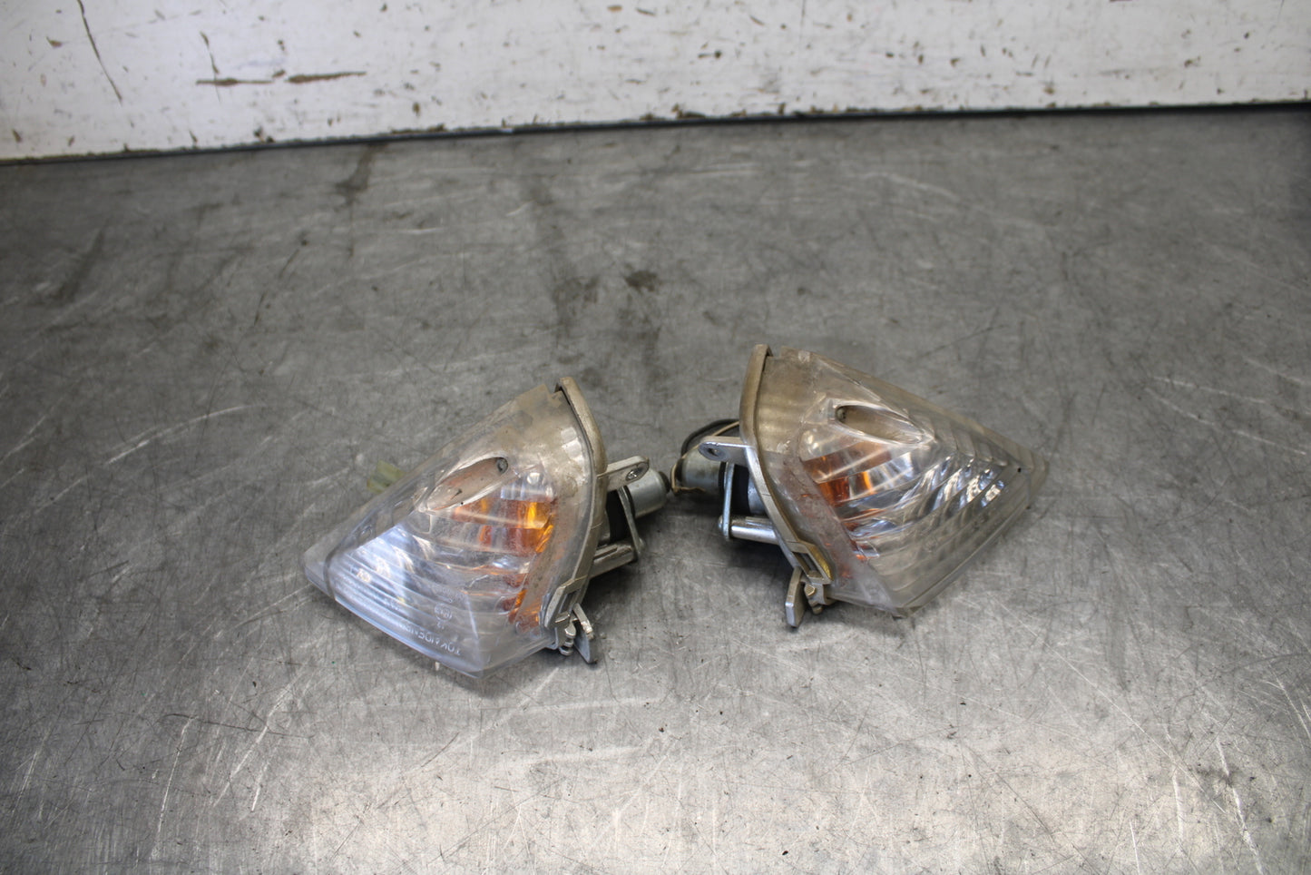 06-07 SUZUKI GSXR 600 REAR LEFT RIGHT TURN SIGNALS LIGHT INDICATORS BB694