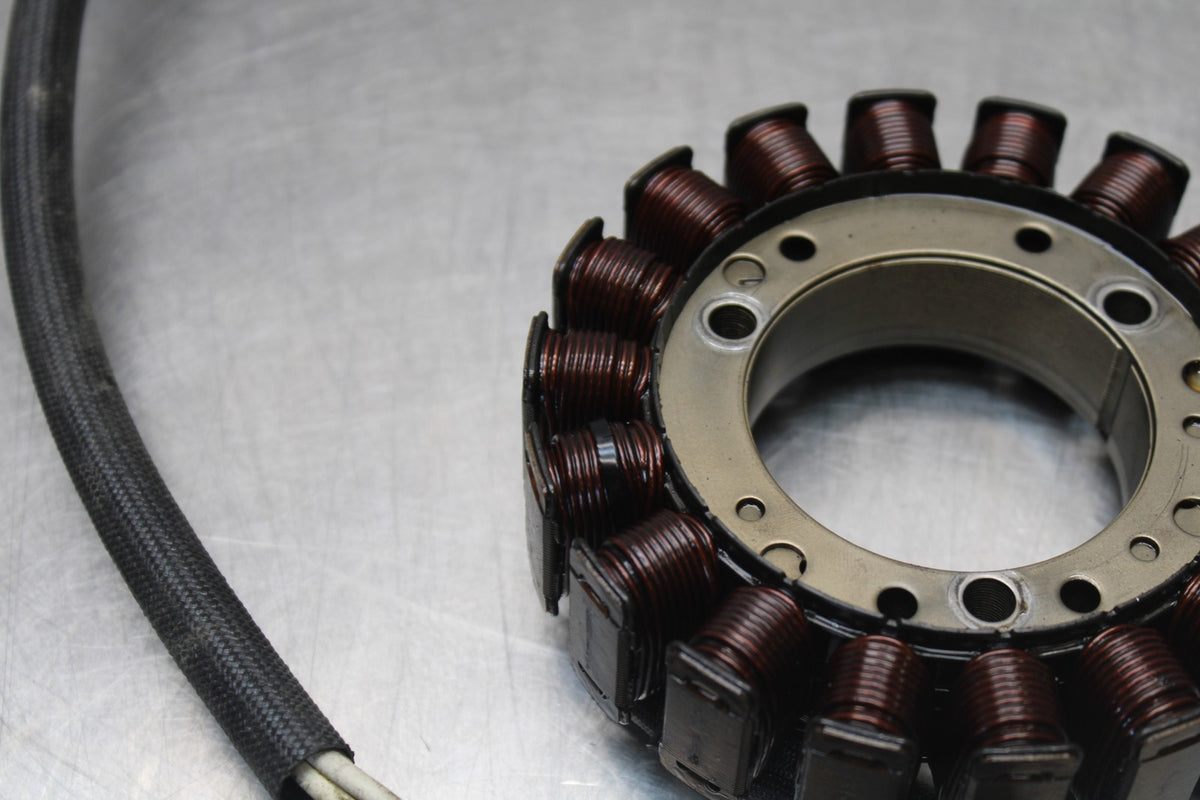 05-09 SUZUKI BOULEVARD C90 STATOR GENERATOR ALTERNATOR MAGNETO BB918