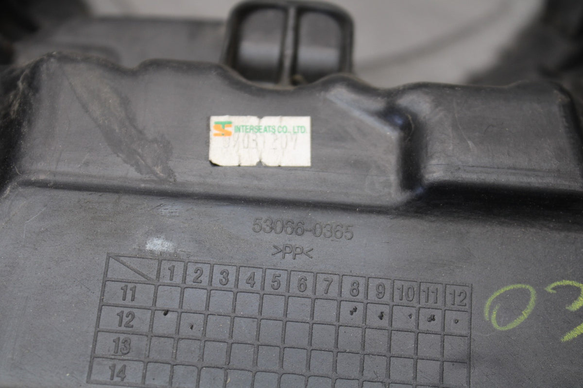 12 KAWASAKI NINJA 650 EX650E FRONT DRIVERS SEAT PAD SADDLE PILLION BB926