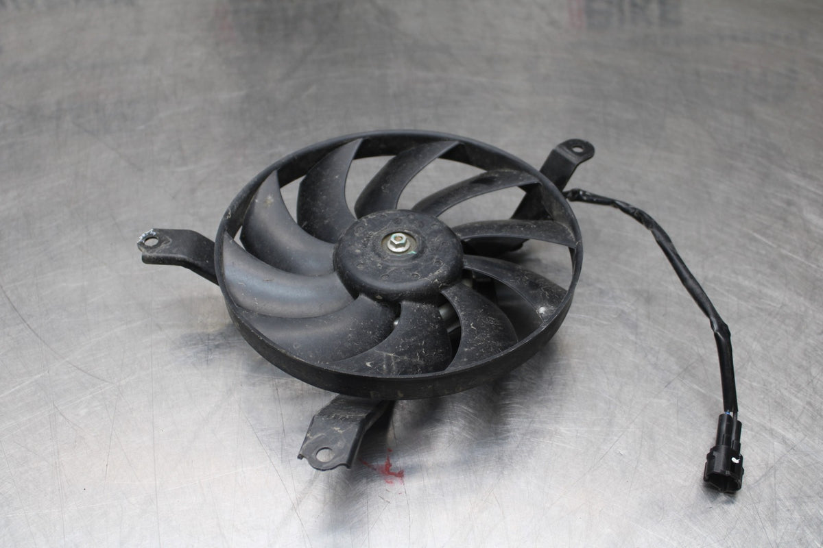 22 KAWASAKI NINJA 1000SX ENGINE RADIATOR COOLING FAN BB780