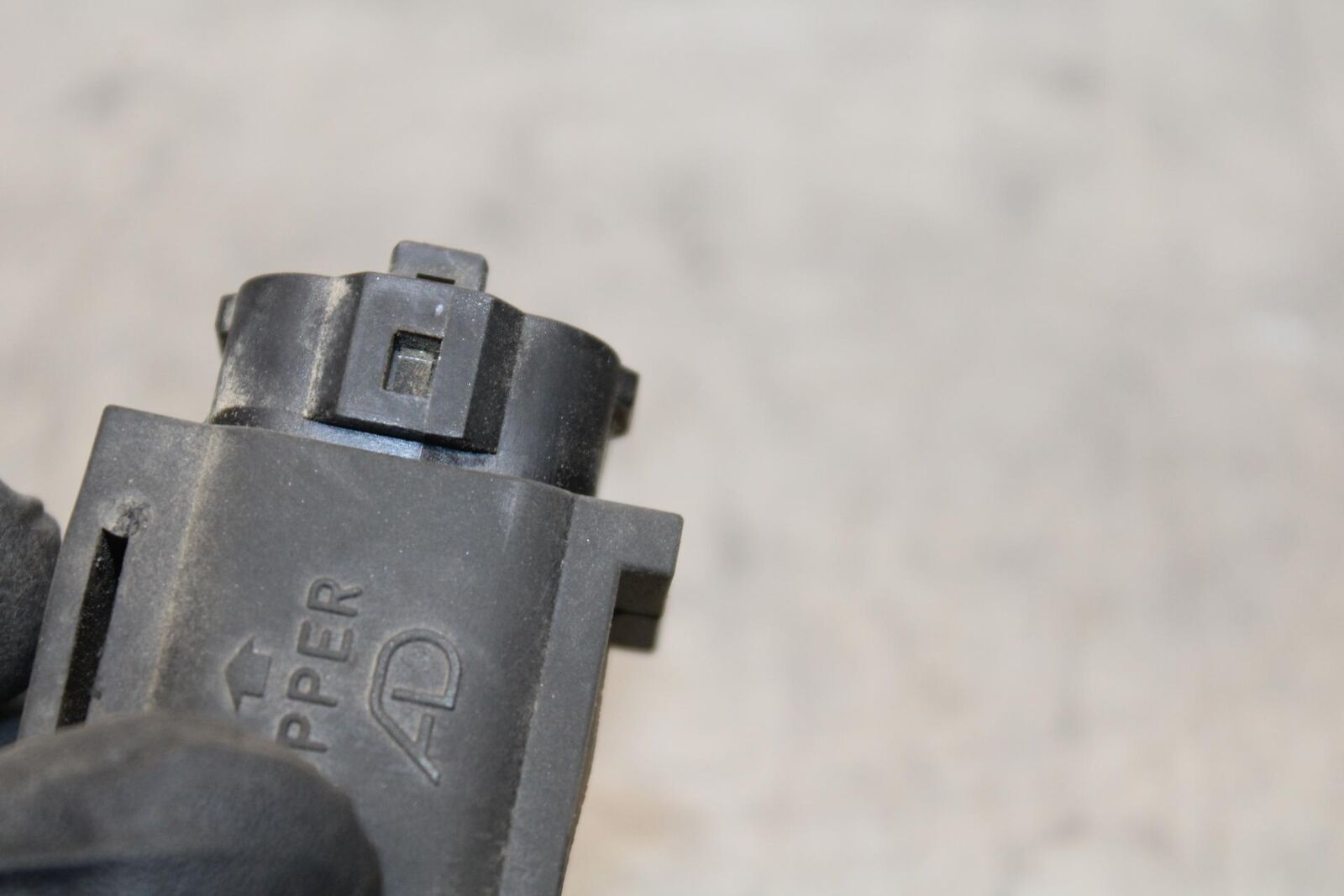2013 Suzuki Boulevard C50T TIP OVER ANGLE CRASH SENSOR SWITCH 33960-06G10  BB625