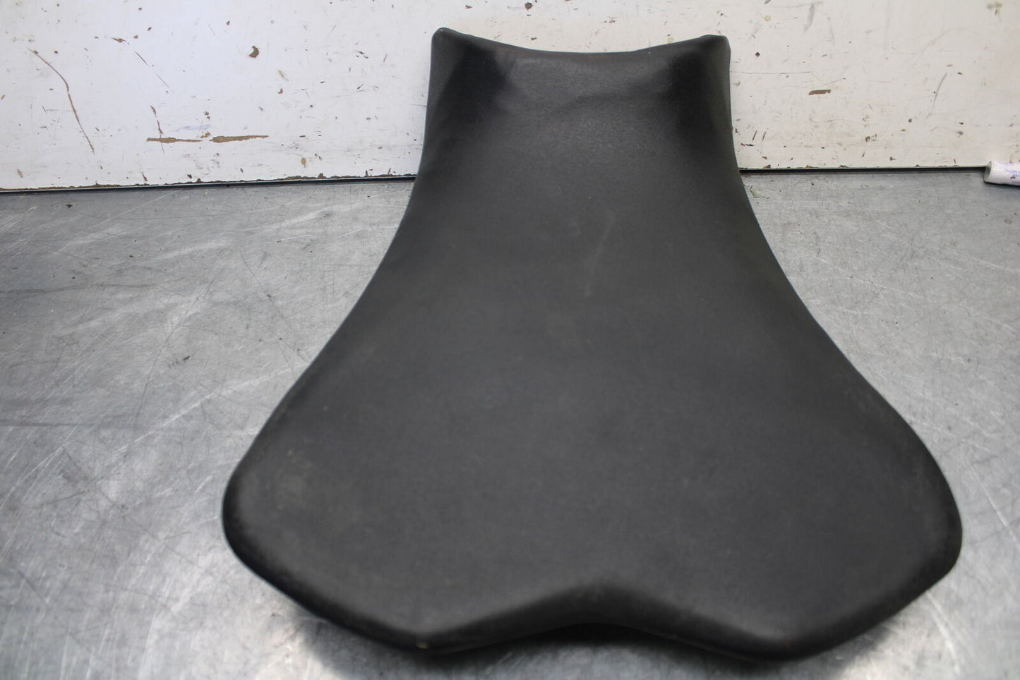09-12 KAWASAKI NINJA ZX6R ZX600R FRONT DRIVERS SEAT PAD SADDLE PILLION BB656