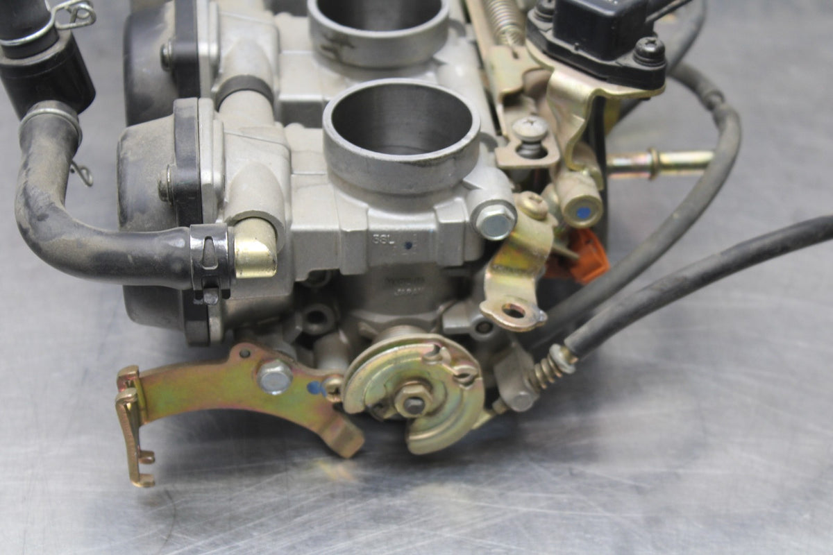 05 YAMAHA YZF R6 MAIN FUEL INJECTORS / THROTTLE BODIES BB858