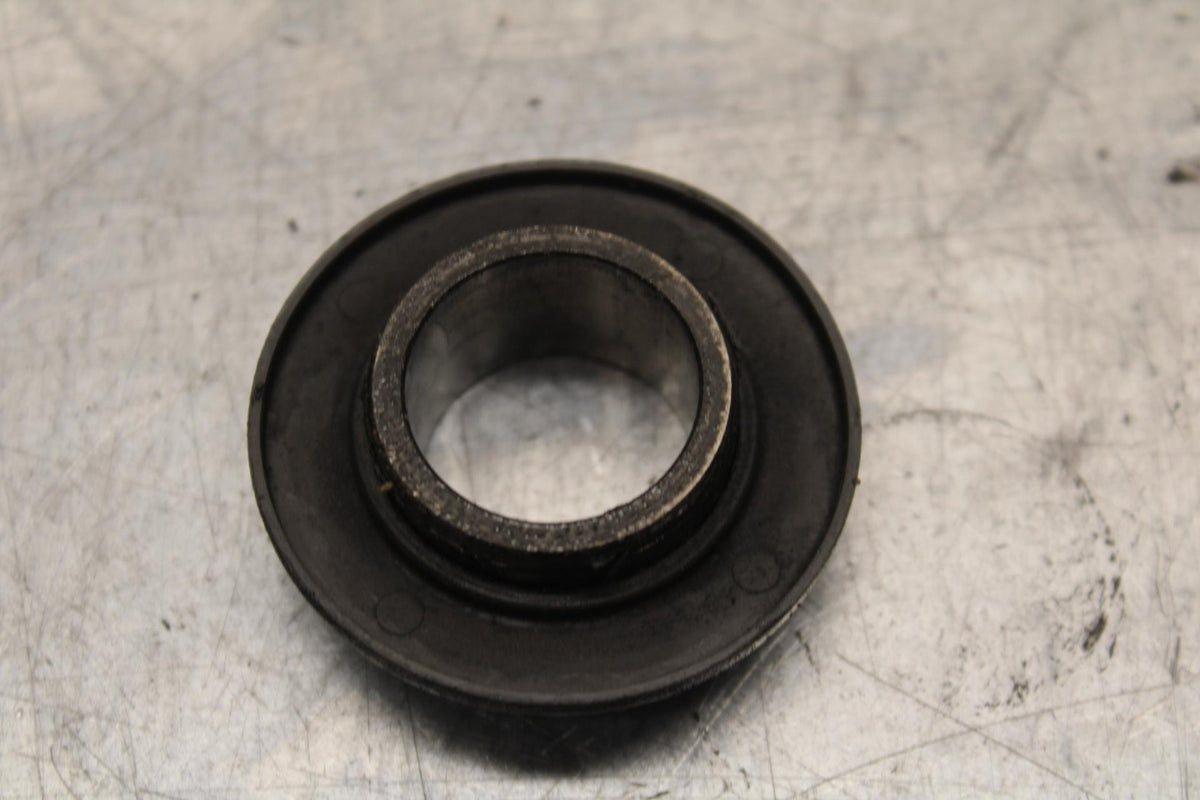 2007 Yamaha YZF R6 FRONT WHEEL AXLE BOLT SPACERS BB590