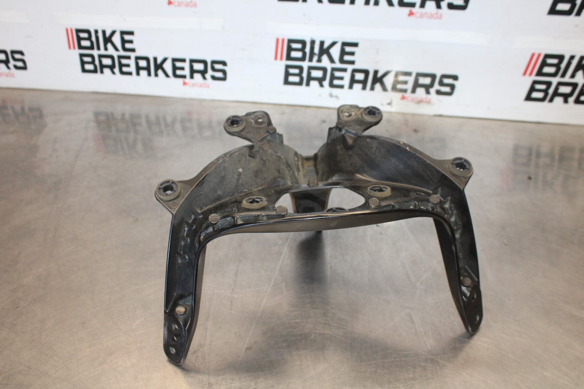 03-04 YAMAHA YZF R6 UPPER FAIRING MIRROR GAUGES STAY BRACKET BB890
