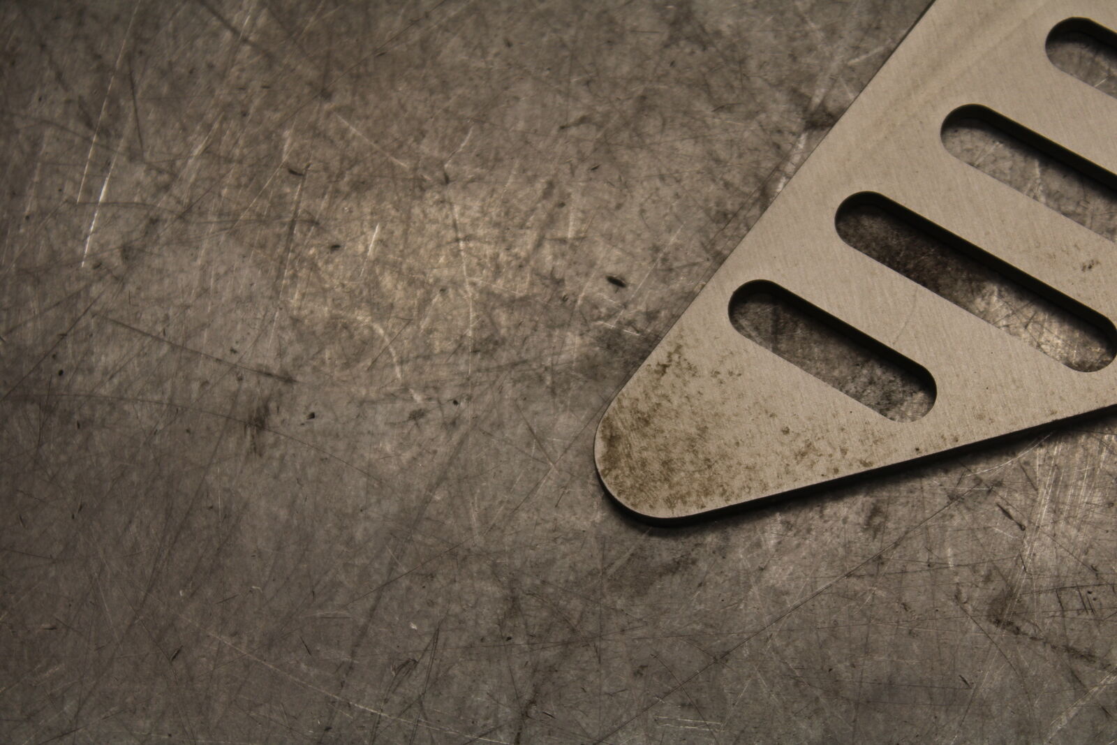 13-18 KAWASAKI NINJA ZX6R RIGHT REARSET REAR SET HEEL GUARD COVER  BB682