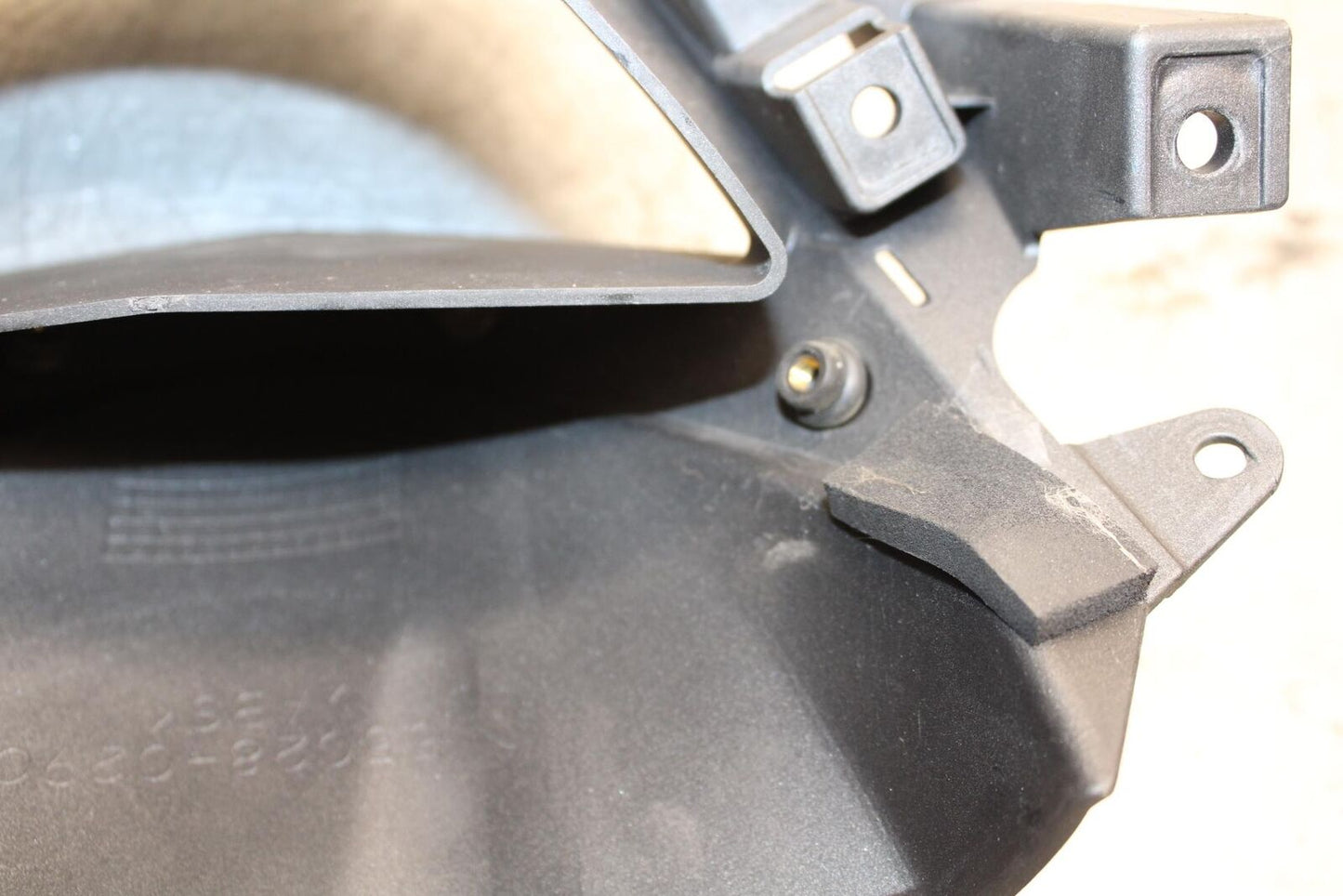 2009 Kawasaki Ninja ZX6R ZX600R FRONT CENTER COWL FAIRING 55028-0290-18T BB548