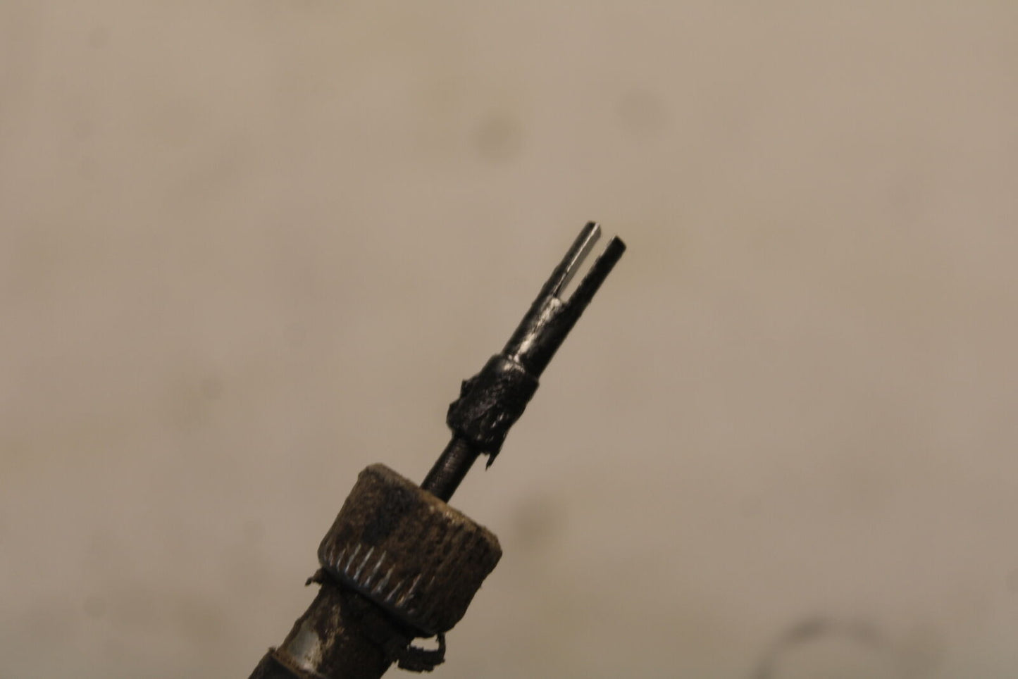 08-18 KAWASAKI KLR650 SPEEDOMETER CABLE SPEEDO LINE BB707