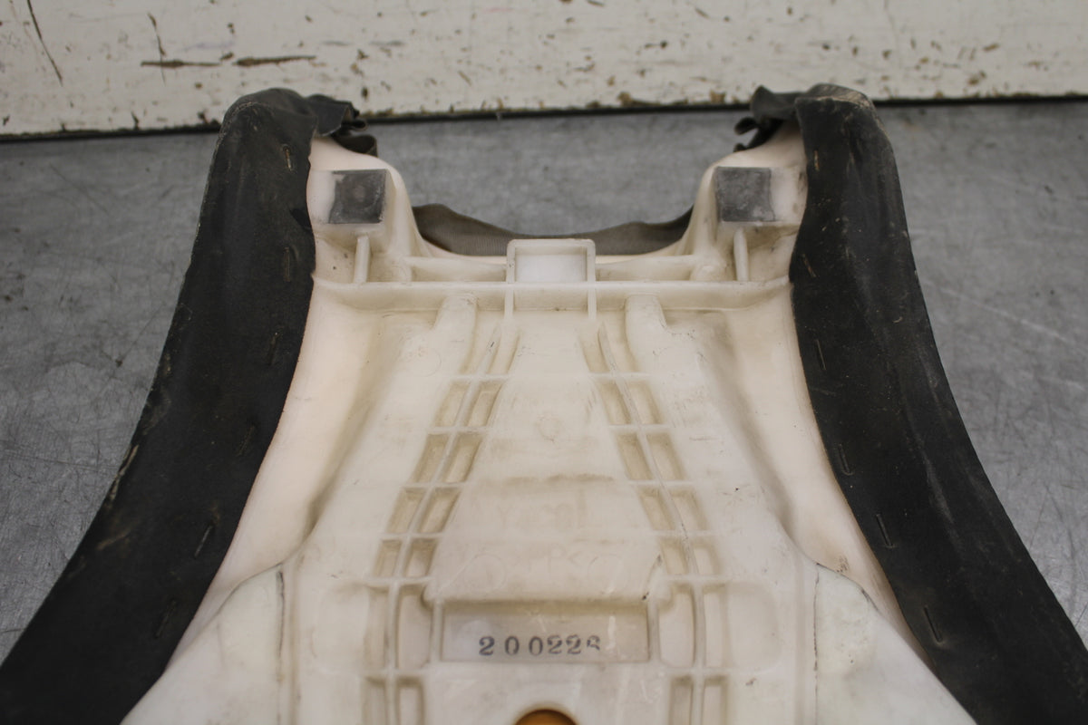 07-08 YAMAHA YZF R1 FRONT DRIVERS SEAT PAD SADDLE PILLION BB724
