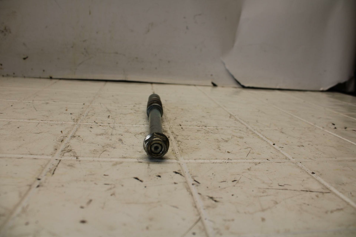 11-13 HONDA CBR250R FRONT WHEEL RIM AXLE PIVOT BOLT BB13