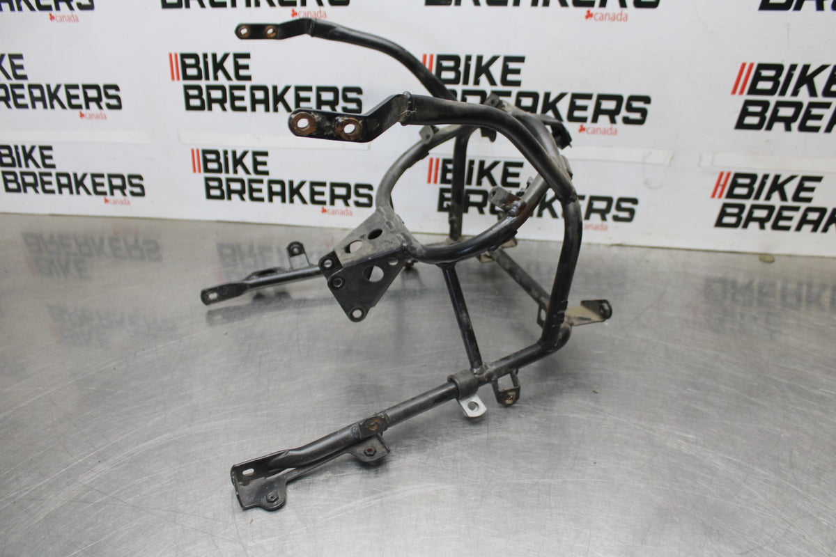 05 DUCATI SUPERSPORT 800 UPPER FAIRING MIRROR GAUGES STAY BRACKET BB913