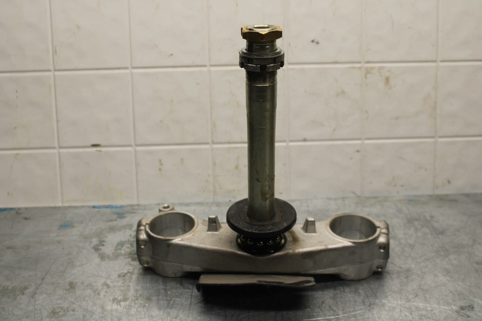 15-21 SUZUKI GSXR600 FRONT FORKS CLAMP LOWER TRIPLE TREE STEM BB418
