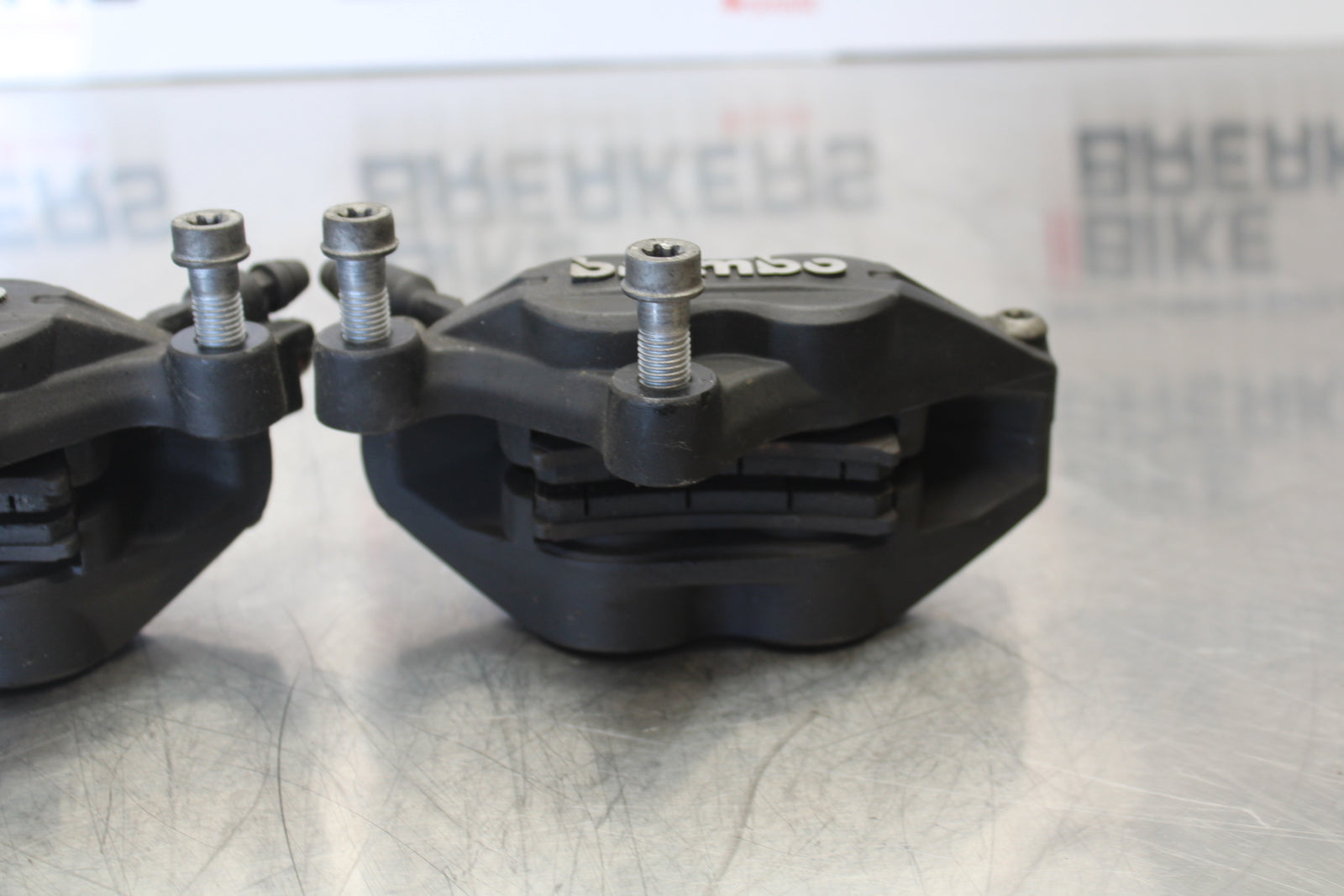 06-12 BMW F800ST RIGHT LEFT FRONT BRAKE CALIPER SET PAIR CALIPERS BB144