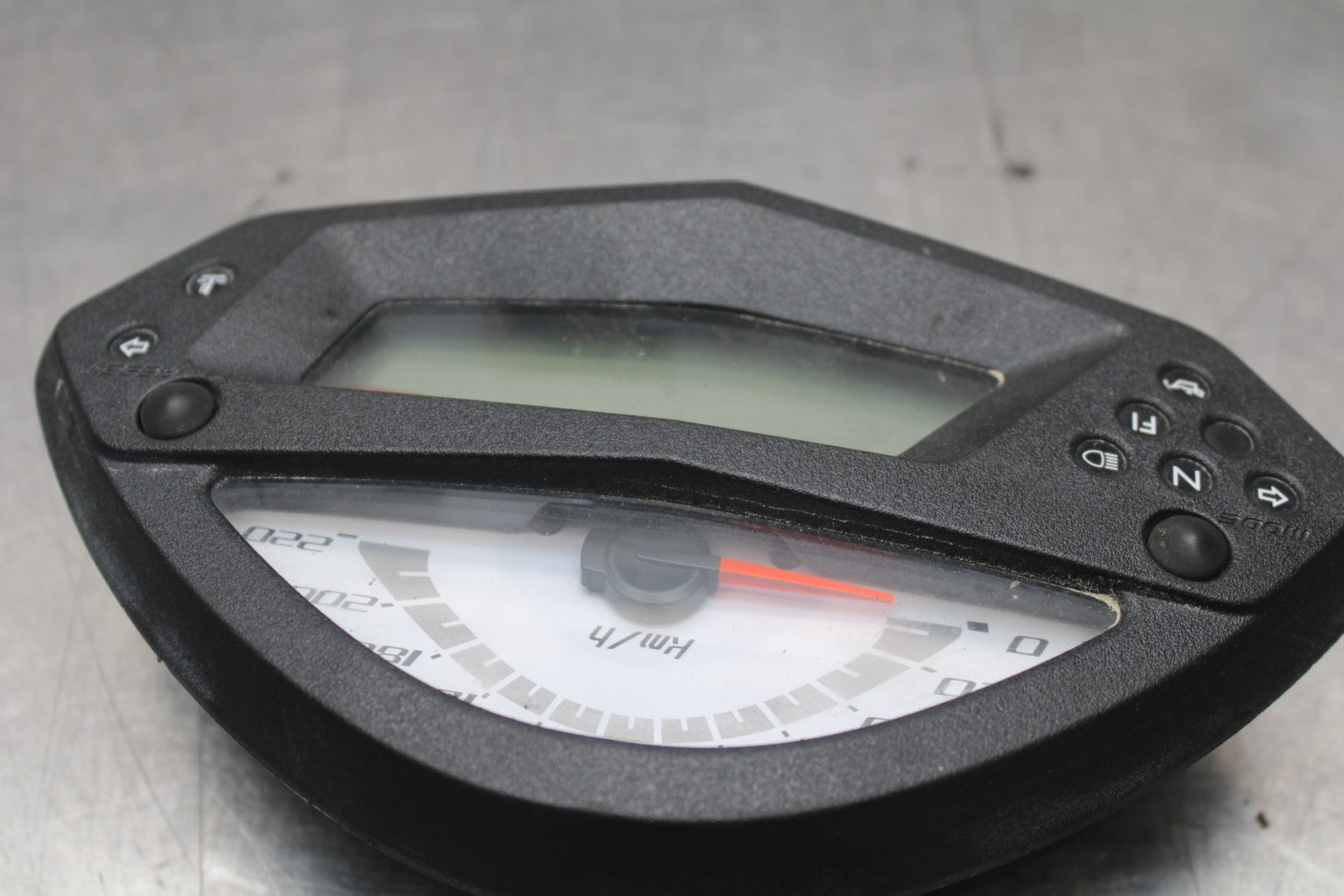 09-10 KAWASAKI ER-6N SPEEDO GAUGES DISPLAY CLUSTER SPEEDOMETER TACHOMETER BB205