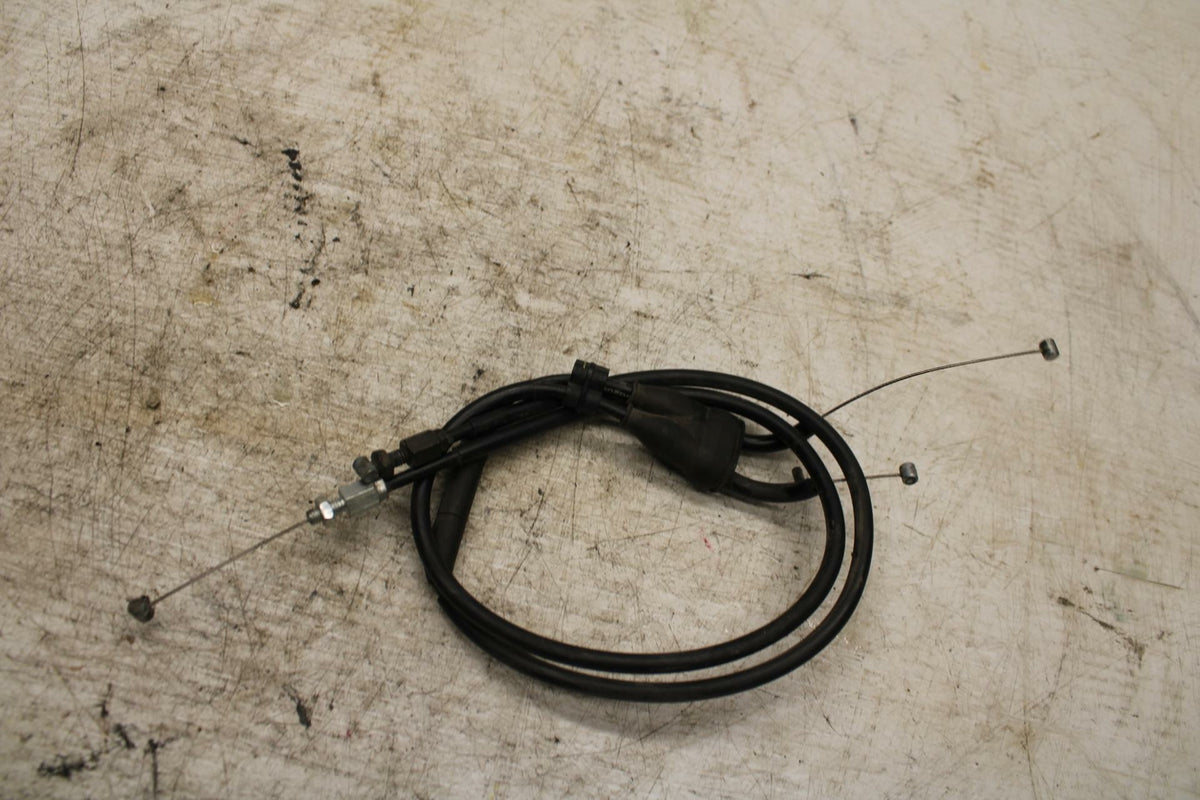 08-16 YAMAHA YZF R6 THROTTLE CABLES LINES BB365