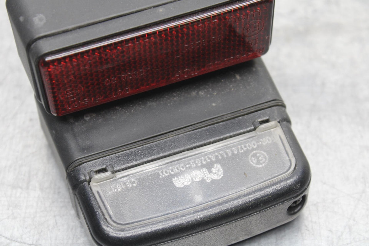 11-19 HONDA CBR125R LICENSE PLATE LIGHT BB105
