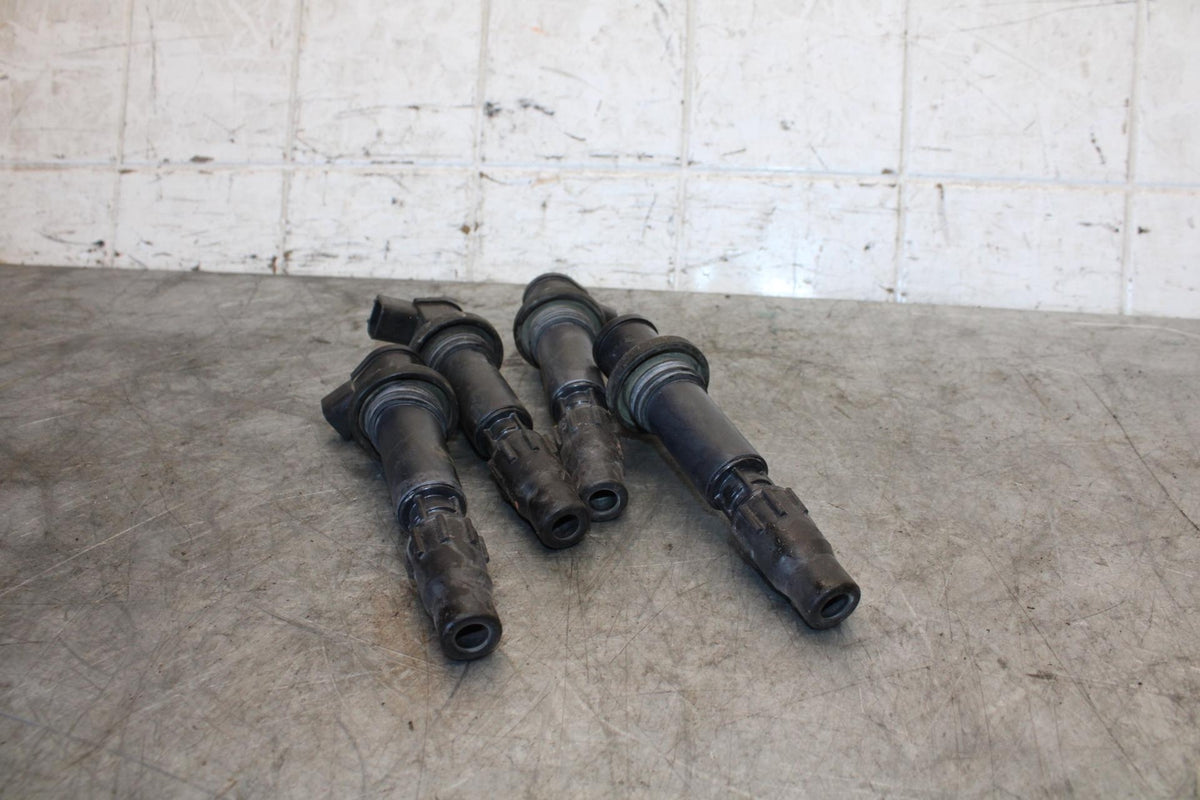 06-07 SUZUKI GSXR750 IGNITION COILS COIL SPARK PLUG CAPS 33410-02H00 BB543