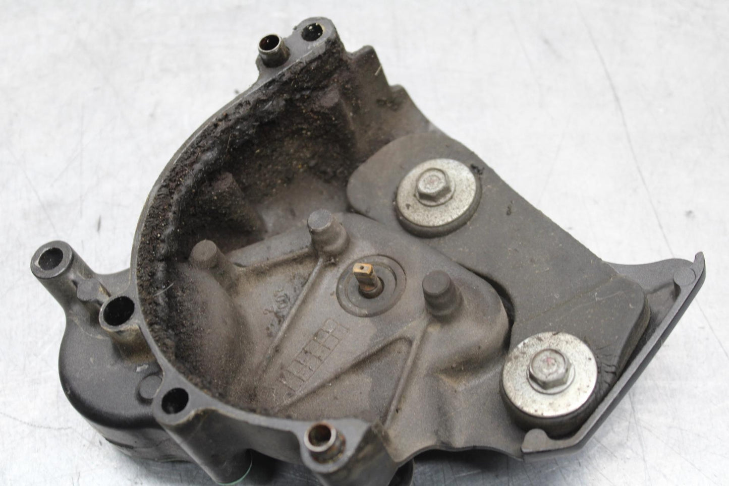 2008 Honda Interceptor 800 VFR800A ABS ENGINE SPROCKET COVER BB566