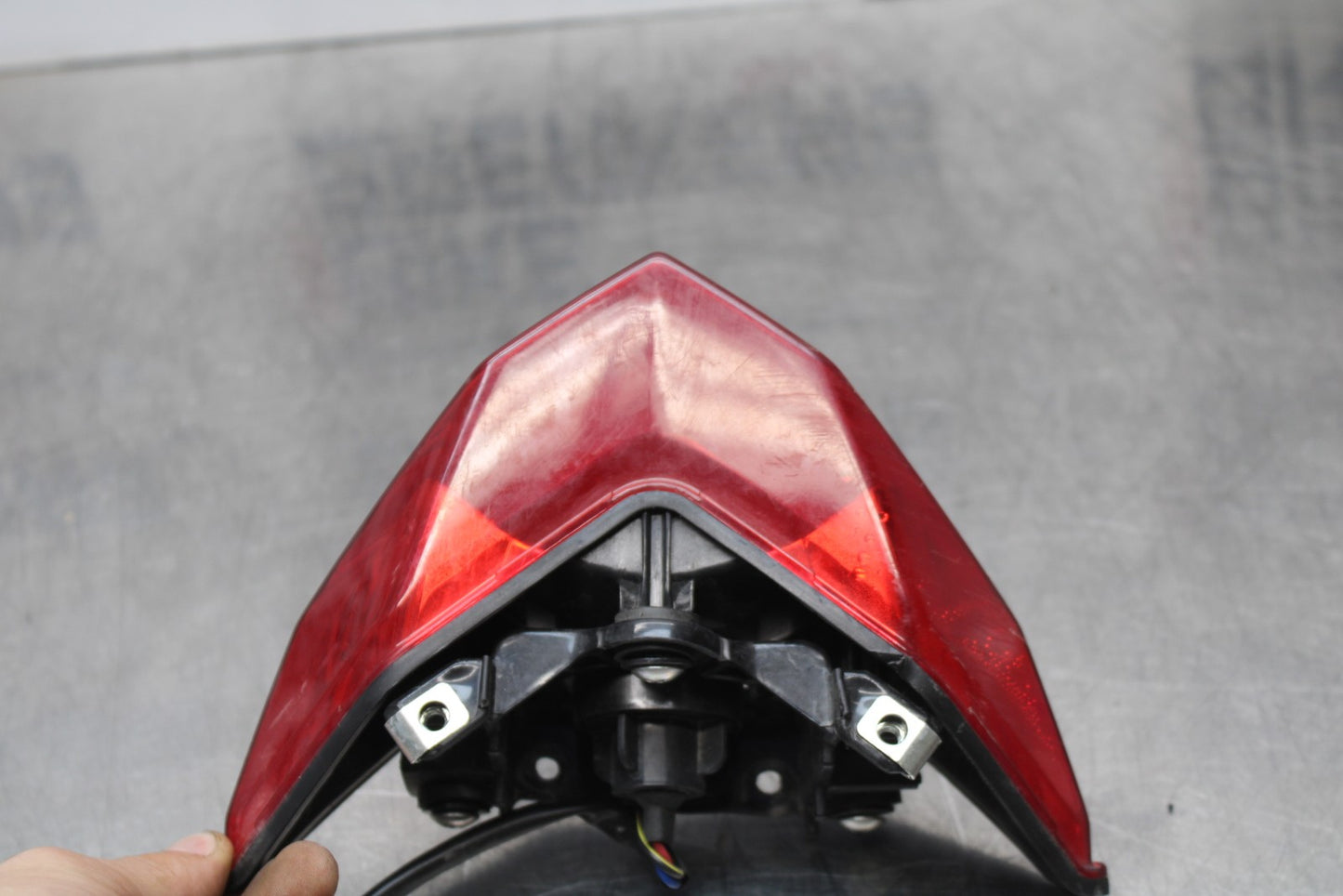 13-17 KAWASAKI NINJA 300 EX300 ABS REAR TAIL TAILLIGHT BACK BRAKE LIGHT BB187