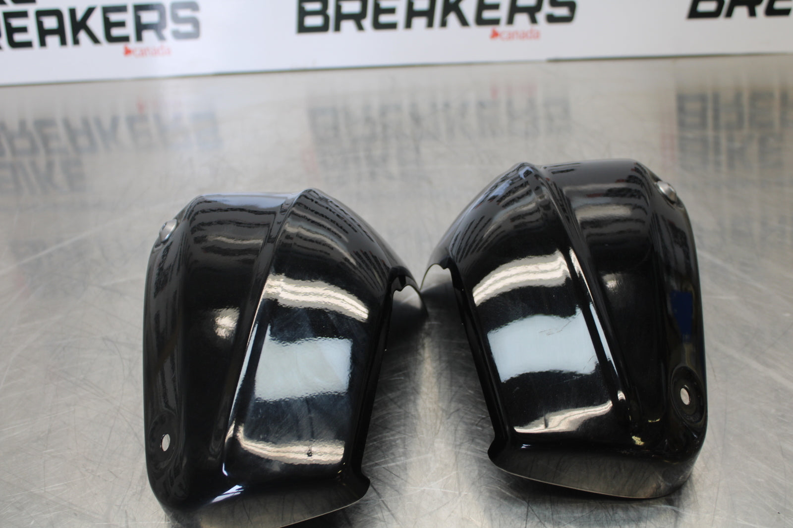 09 YAMAHA ROYAL STAR XVZ1300TF VENTURE SIDE COVER PANEL COWL FAIRING SET  BB151 