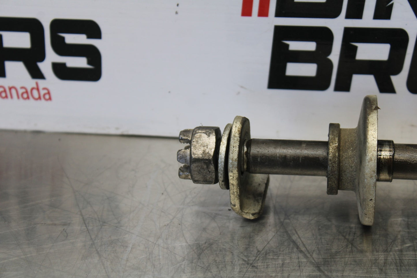 08-18 KAWASAKI KLR650 REAR AXLE BACK WHEEL RIM PIVOT BOLT AXEL BB183