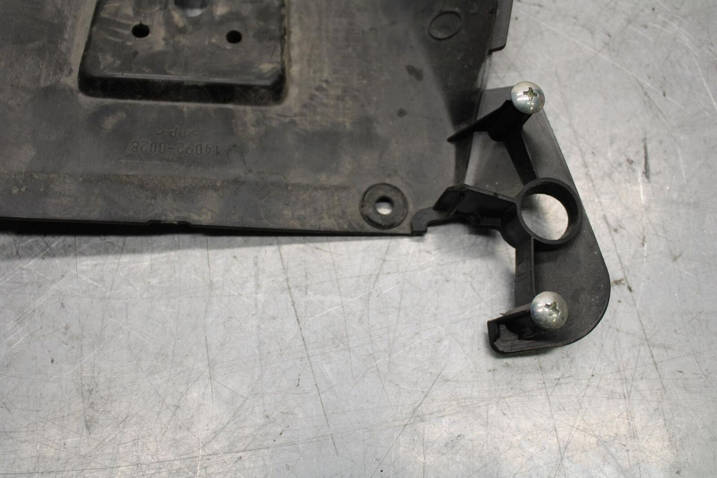 2009 Kawasaki Ninja ZX6R ZX600R REAR TAILLIGHT BRAKE LIGHT TRIM  BB548