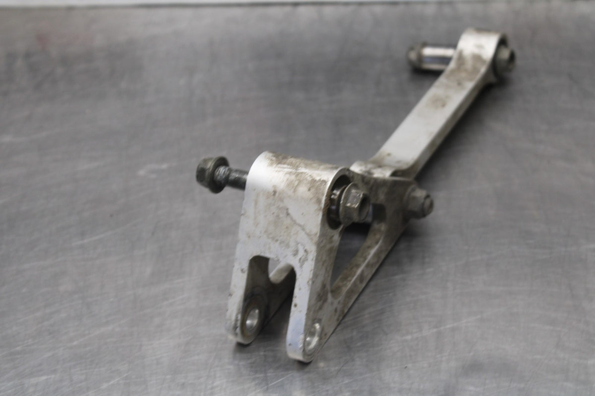 03 YAMAHA YZF R1 REAR DOGBONE SHOCK LINKAGE LINK BB895