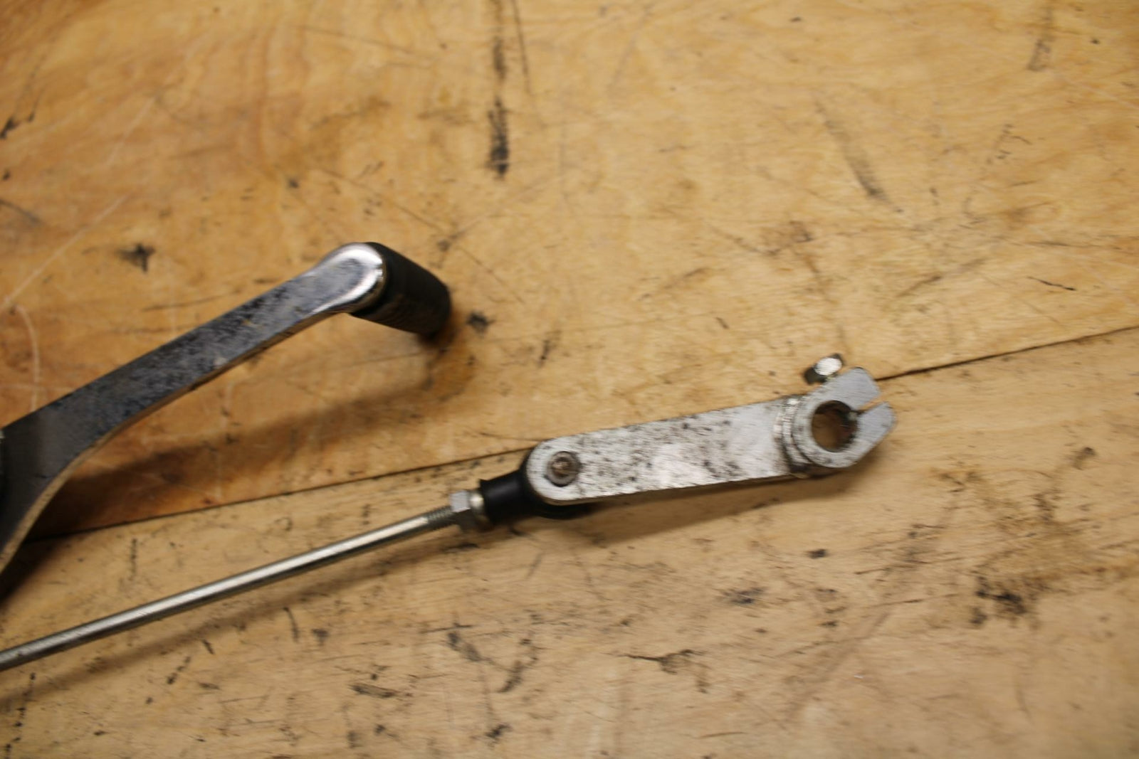 07-12 SUZUKI BANDIT 650S SHIFTER PEDAL BB328