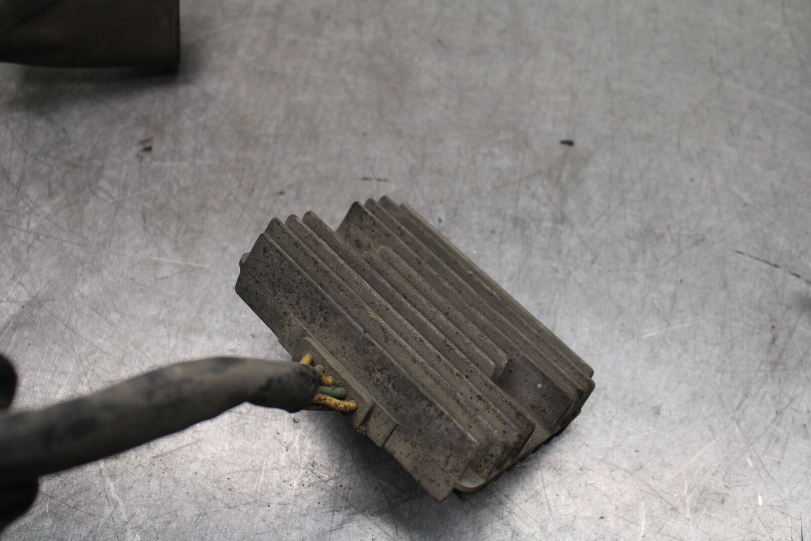 02-04 HONDA VTX1800S RECTIFIER VOLTAGE REGULATOR BB712
