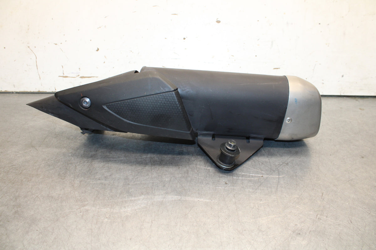 15-17 YAMAHA YZF R3 EXHAUST PIPE MUFFLER SLIP ON CAN SILENCER BB651