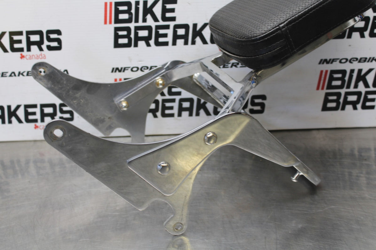 02 KAWASAKI VULCAN 800 VN800B CLASSIC BACK REST SISSY BAR BB862