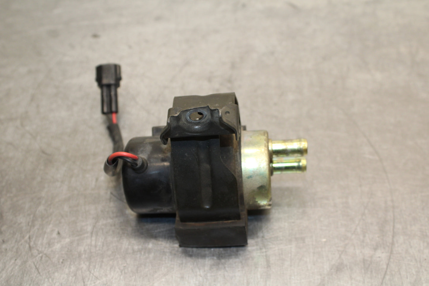 00-02 KAWASAKI NINJA ZX6R FUEL PUMP GAS PETROL SENDER UNIT BB750