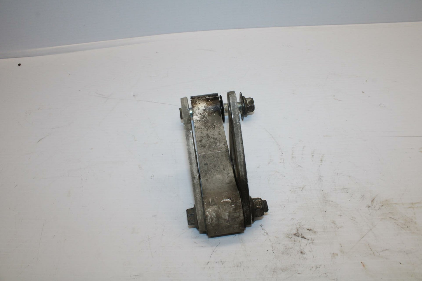 11-19 SUZUKI GSXR600  DOGBONE SHOCK LINKAGE LINK 62602-14860 62611-14J00  BB 241
