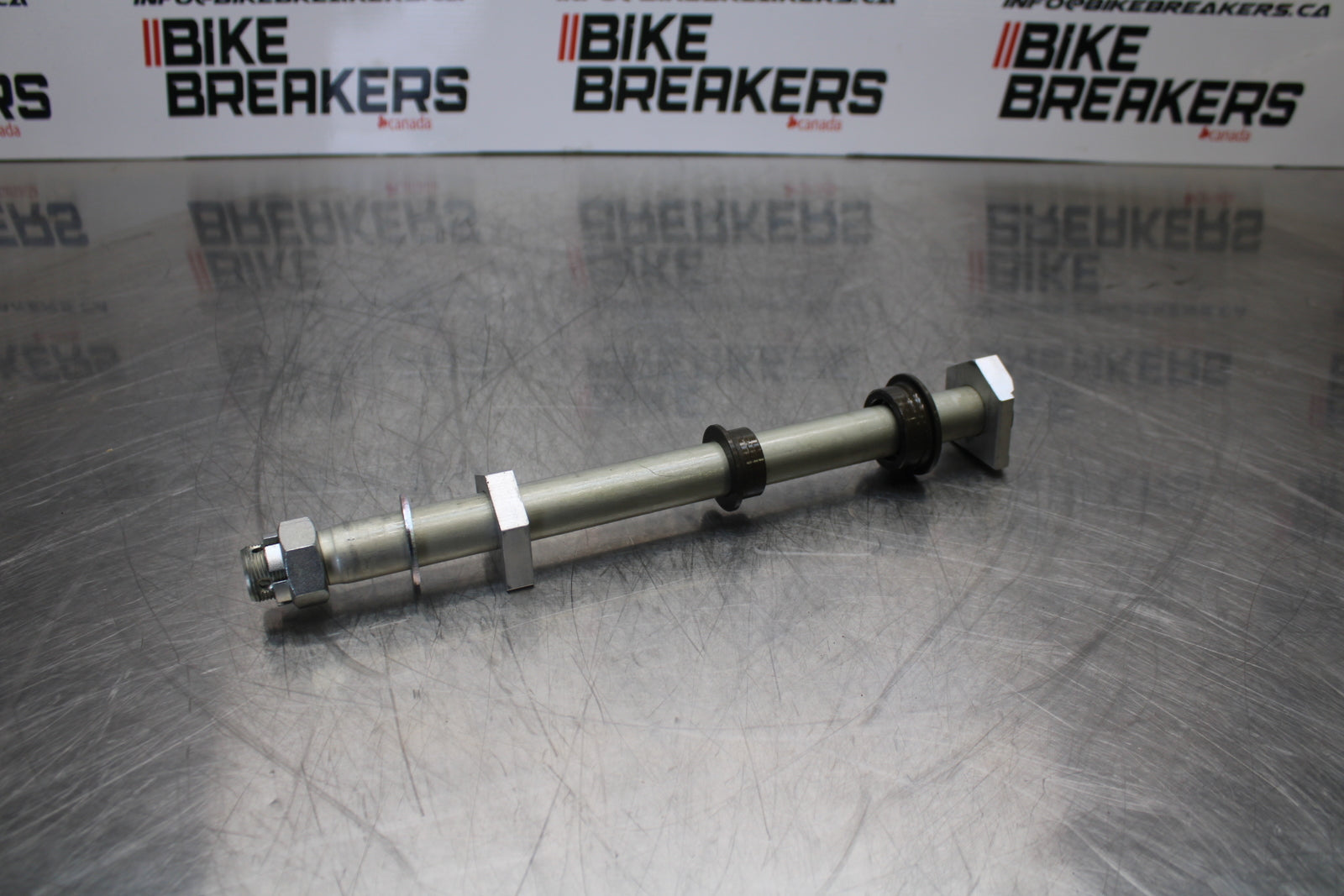 23-24 KAWASAKI NINJA ZX14R NEW!! REAR AXLE BACK WHEEL RIM PIVOT BOLT AXEL BB153