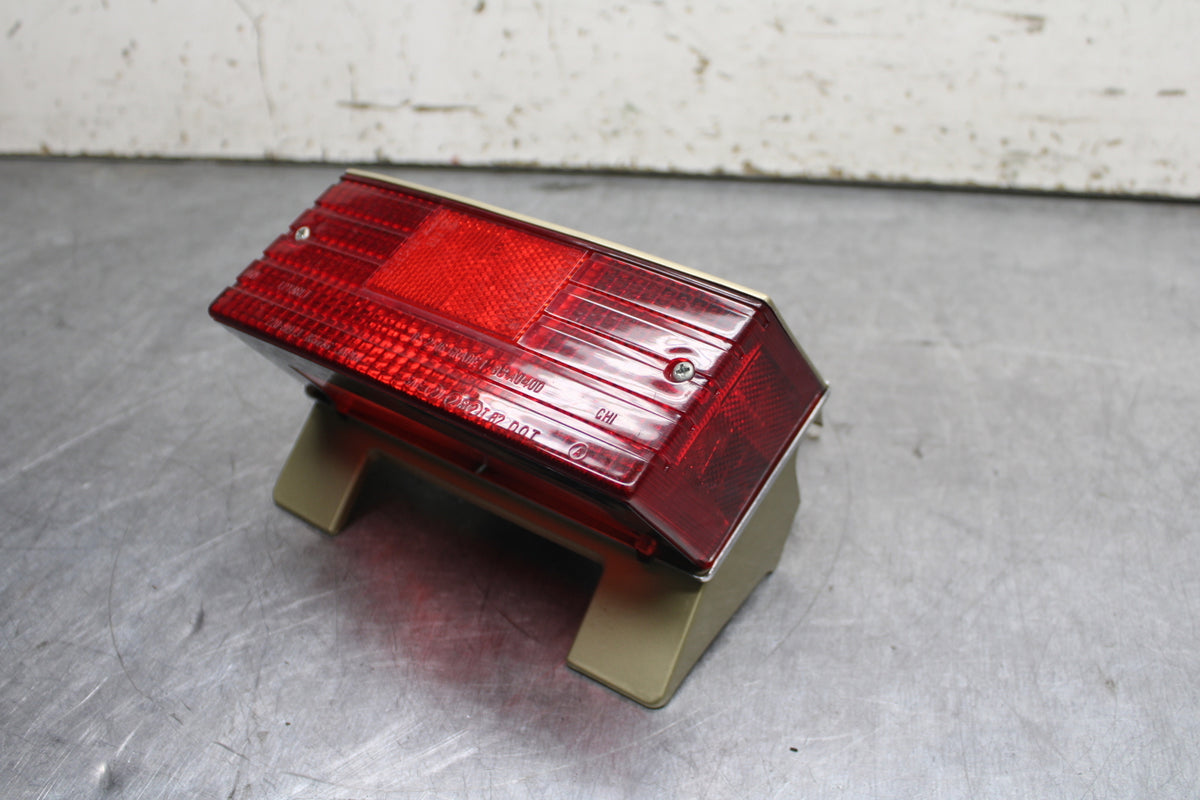 83-85 YAMAHA RIVA 180 XC180 REAR TAIL TAILLIGHT BACK BRAKE LIGHT BB109