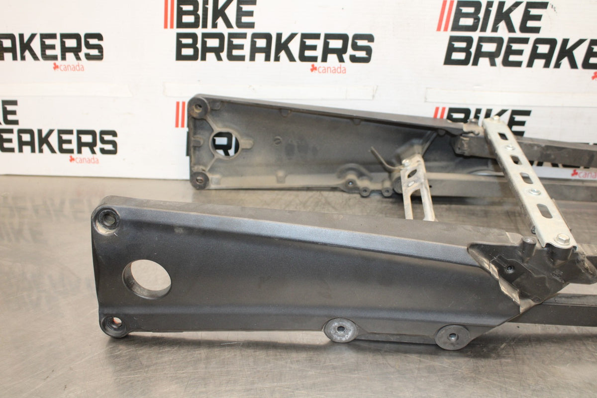 08-09 KAWASAKI NINJA ZX14R REAR SUBFRAME BACK SUB FRAME BB932