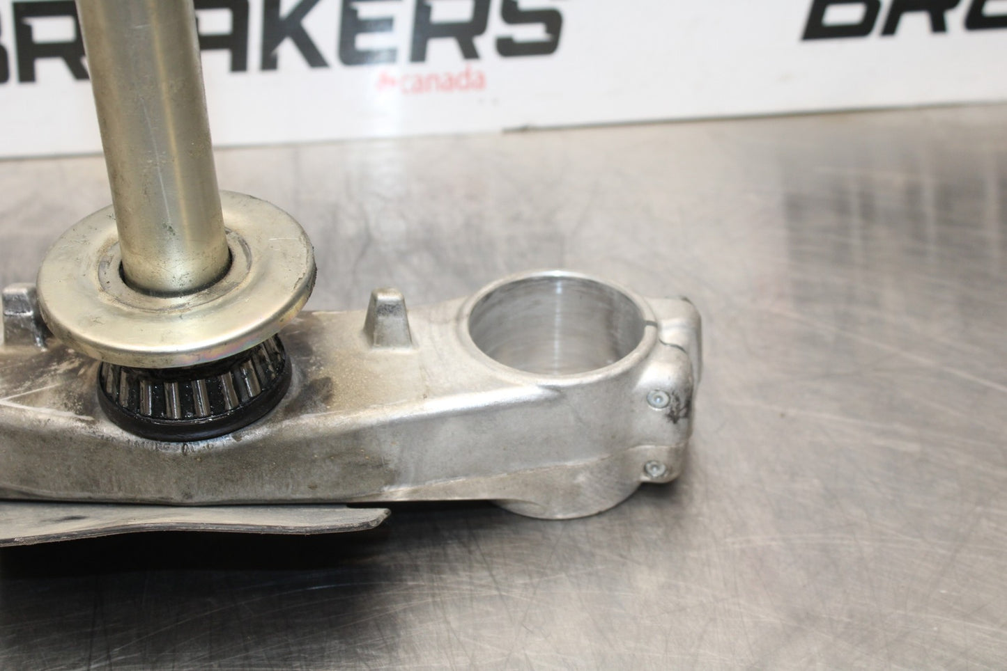 06-07 SUZUKI GSXR 600 FRONT FORKS CLAMP LOWER TRIPLE TREE STEM BB178