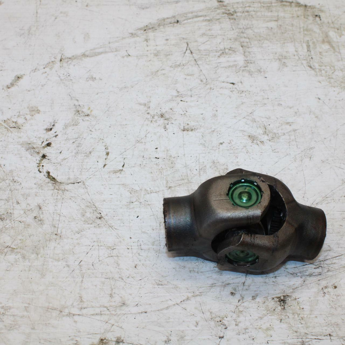 06 HONDA SHADOW 750 VT750C U UNIVERSAL JOINT GEAR BB352