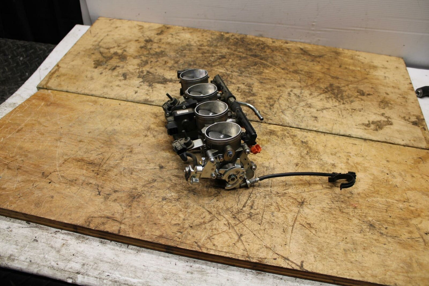 13-18 KAWASAKI NINJA ZX6R MAIN FUEL INJECTORS / THROTTLE BODIES BB349