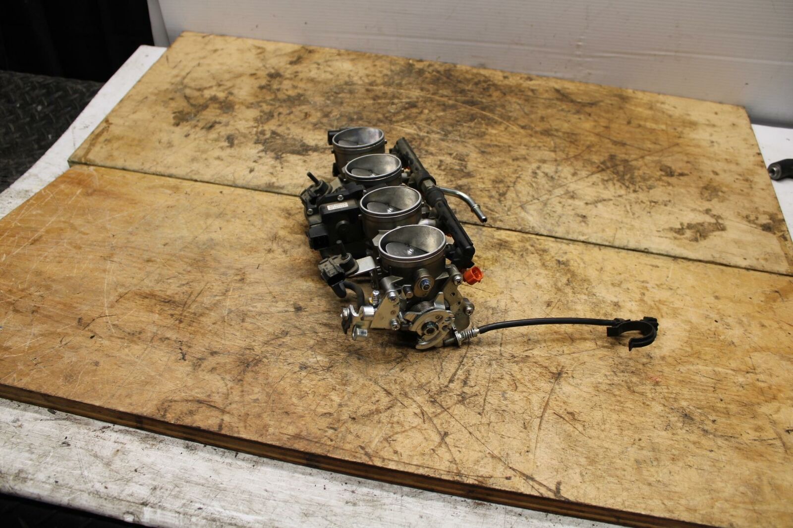 13-18 KAWASAKI NINJA ZX6R MAIN FUEL INJECTORS / THROTTLE BODIES BB349