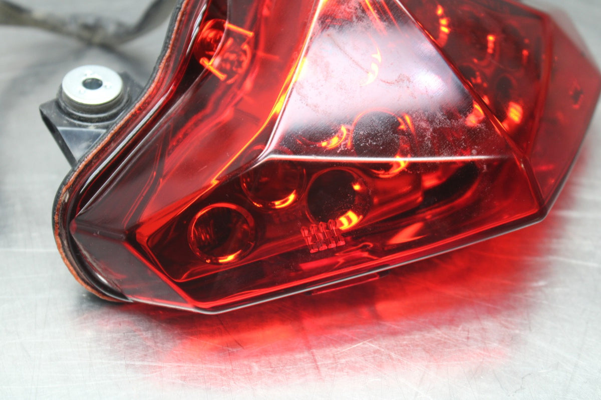 13 KAWASAKI NINJA 650 EX650F ABS REAR TAIL TAILLIGHT BACK BRAKE LIGHT BB828