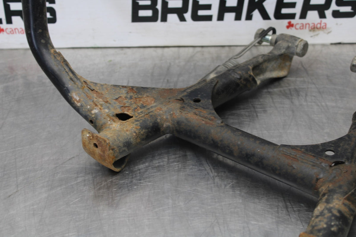 09 KAWASAKI CONCOURS 14 ZG1400B CENTER MAIN STAND BB875